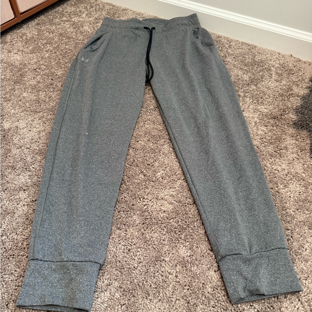 Women’s Gray Under Armor Sweats